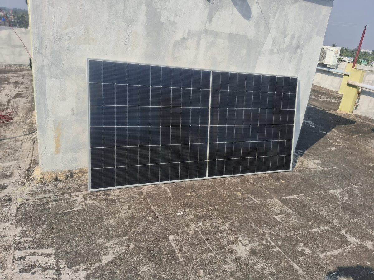Solar panels and mounting structure